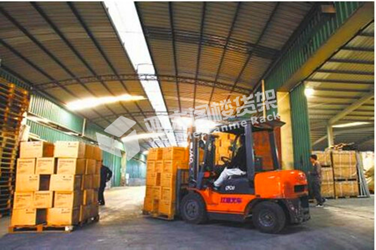 广州货架厂教你如何优化仓库的管理？